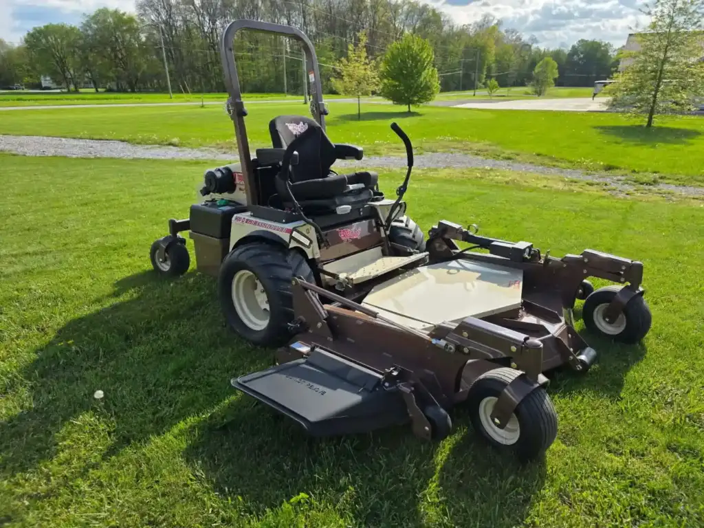 2026 GRASSHOPPER 900D